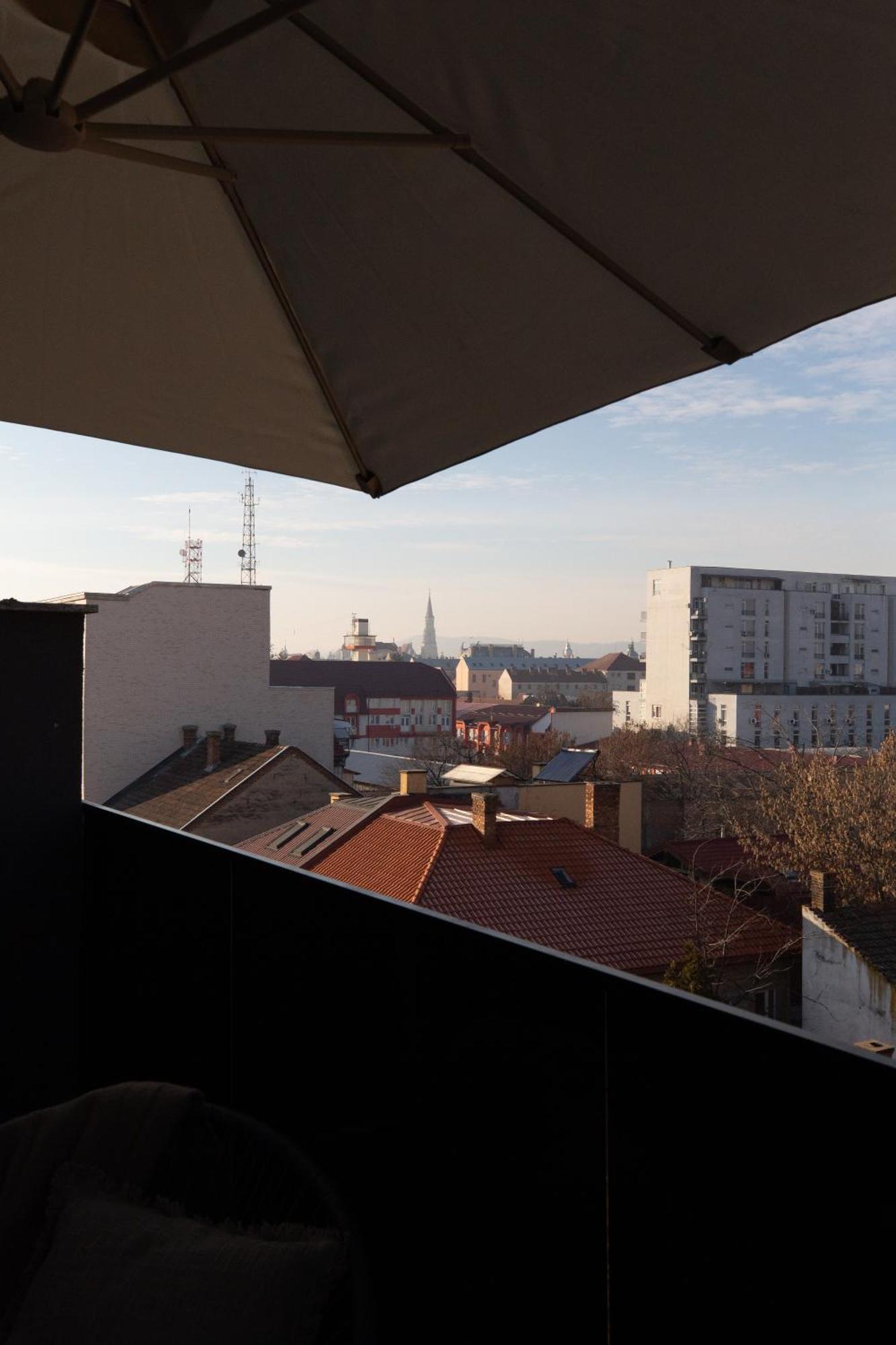 Unique City View Apartment Balcony & Parking Space Клуж-Напока Екстериор снимка