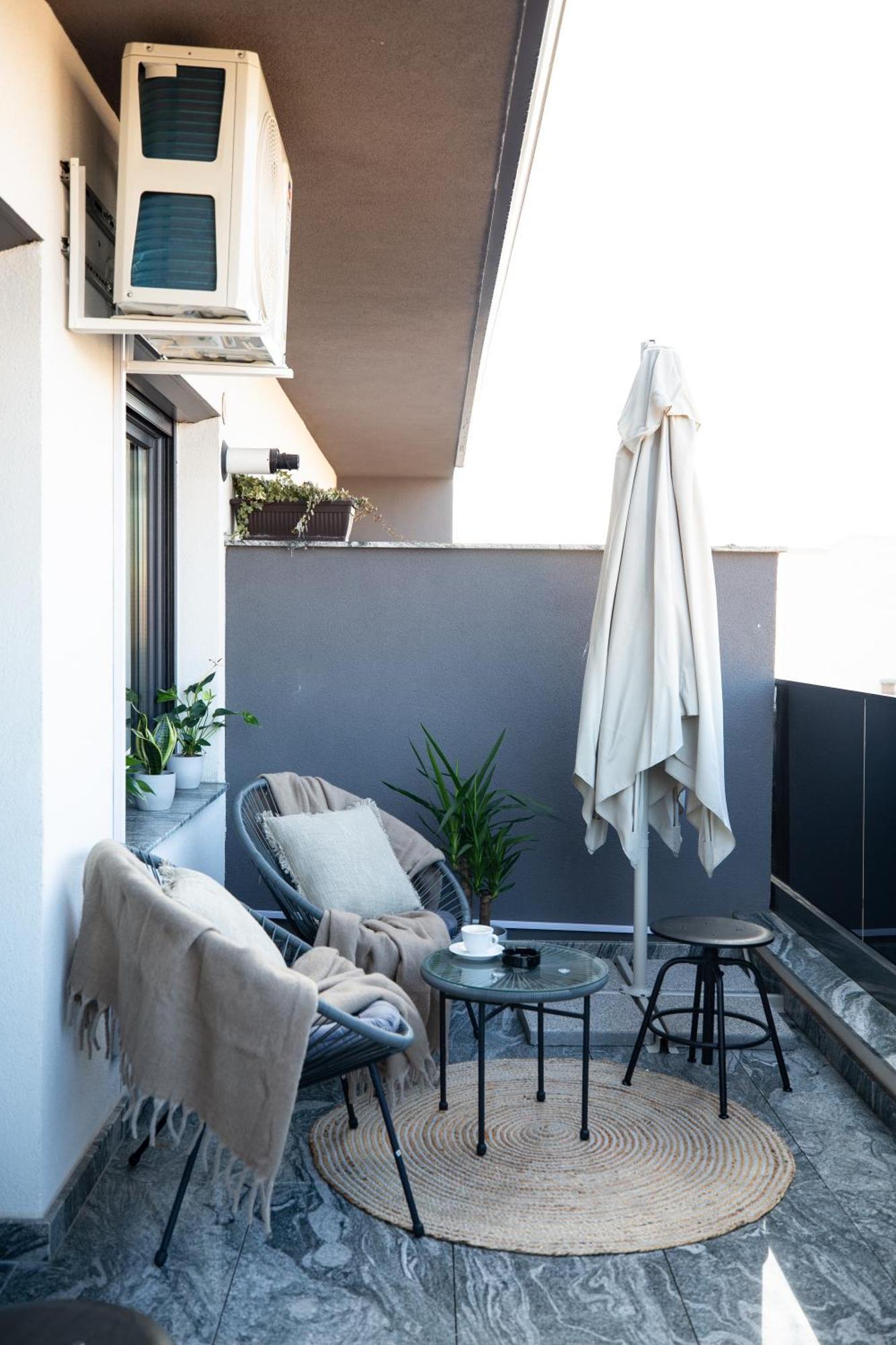 Unique City View Apartment Balcony & Parking Space Клуж-Напока Екстериор снимка